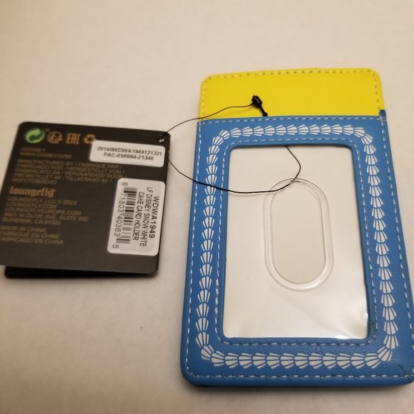 Loungefly Disney Princess Snow White Cake Card Holder - Picture 4 of 5